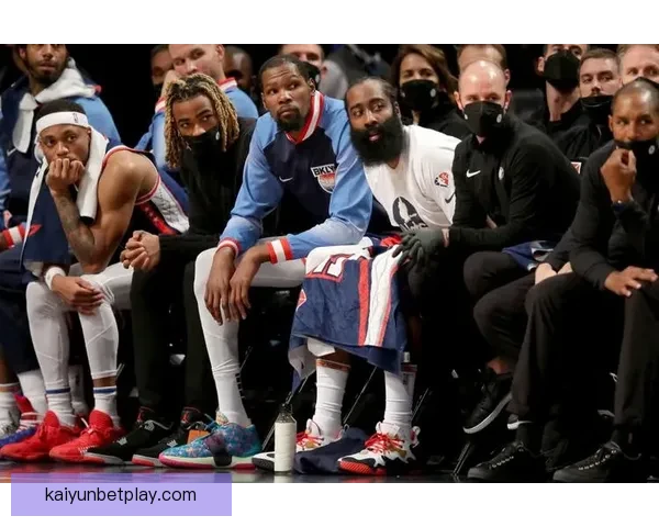 波尔津吉斯称球队队医塞莱布里尼为史上最佳 右手腕伤势影响三分投篮节奏